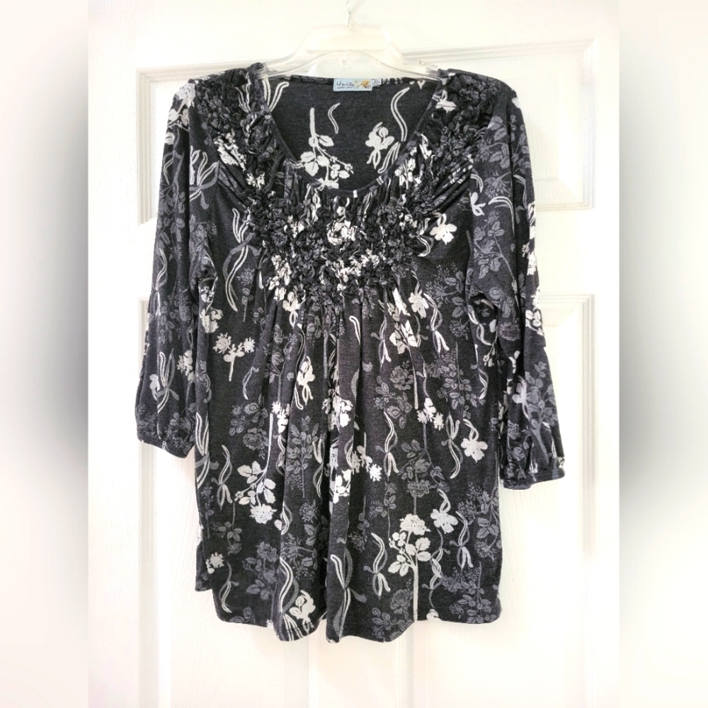 Unity World Wear knit top